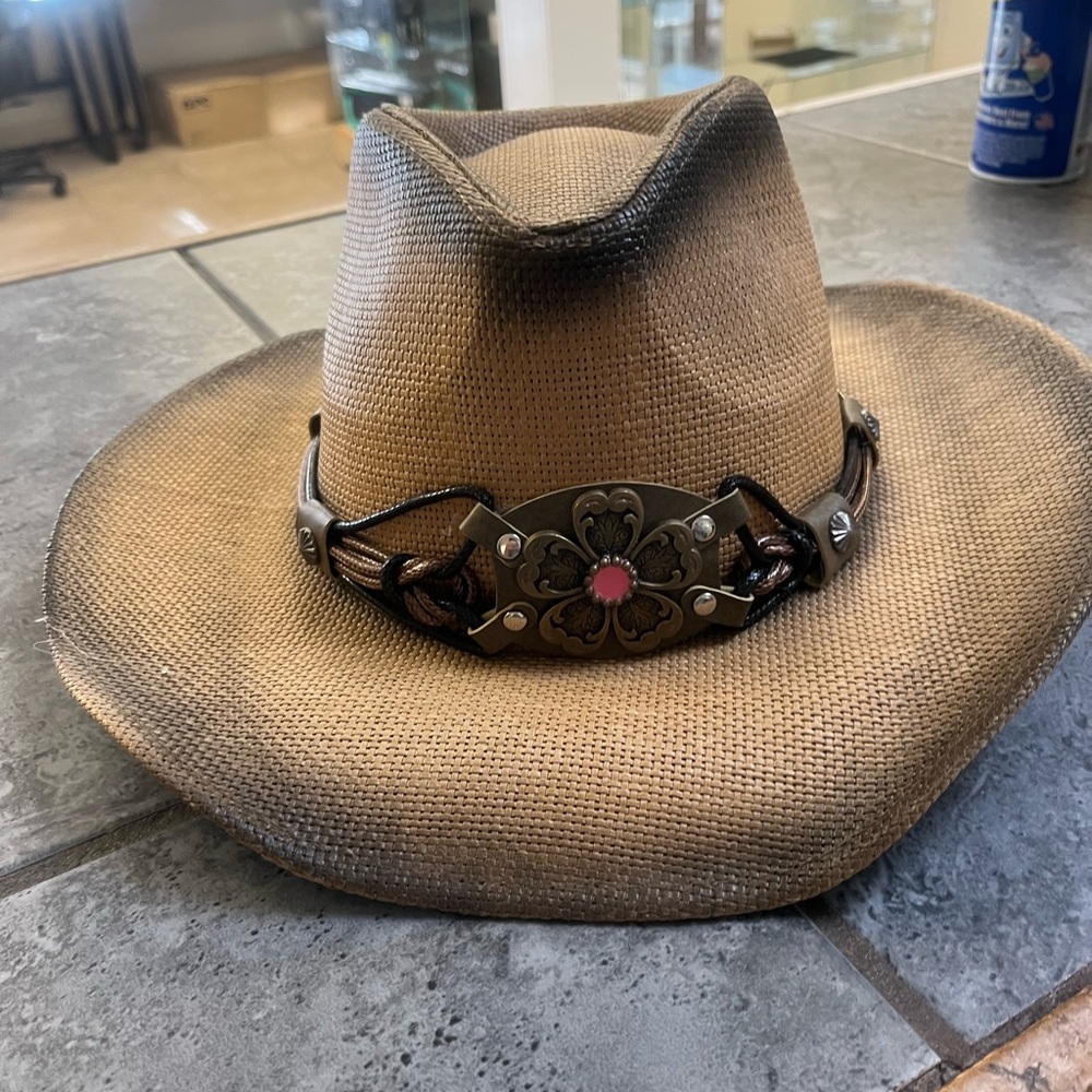 Milani Woven Tan Hat